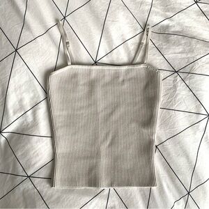 Aritzia Babaton sculpt tank small